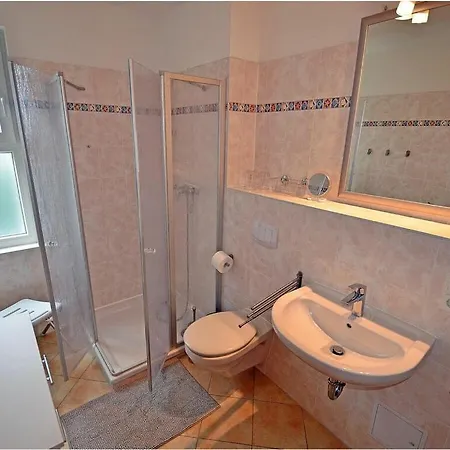 Amber No 20 Comfortable Vacation