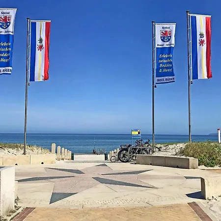 Amber No 20 Comfortable Vacation * Juliusruh